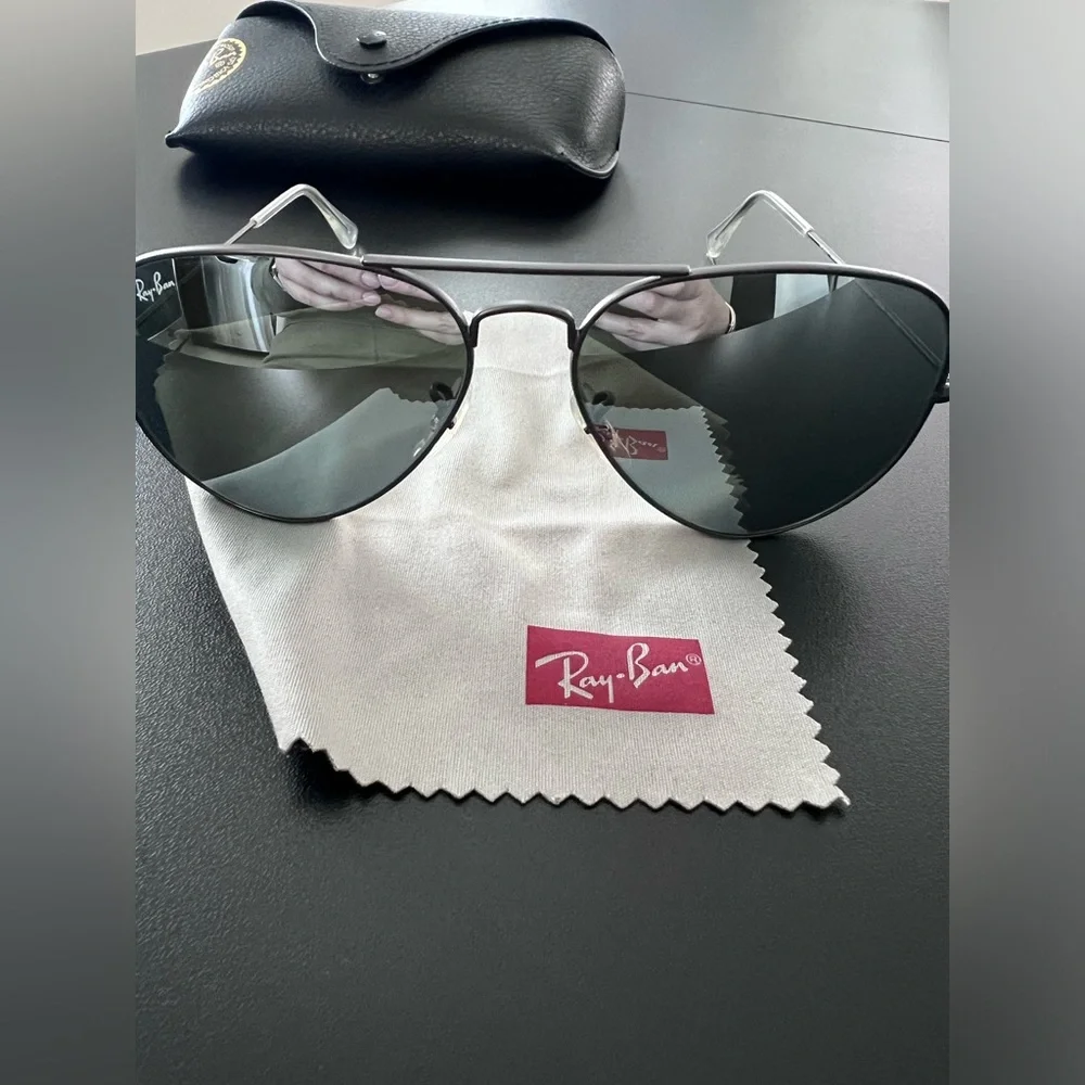 Ray ban aviators blue grey radiant sunglasses